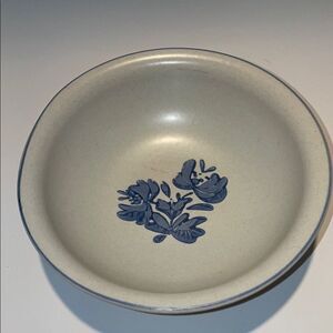 Elegant Blue Floral Dinnerware Bowl